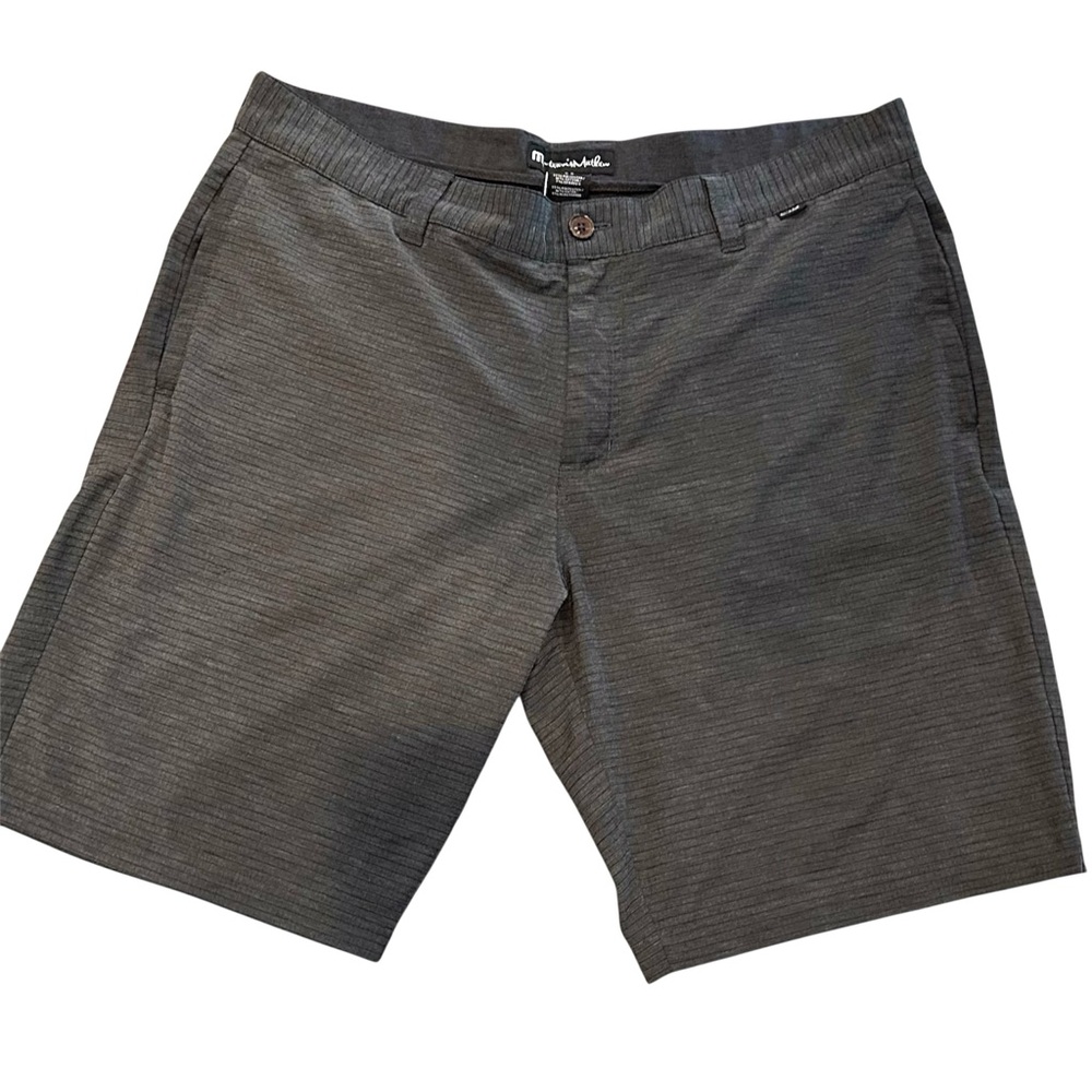 Travis Mathew Men’s Performance Tech Gray Shorts Size 38 - Picture 1 of 4